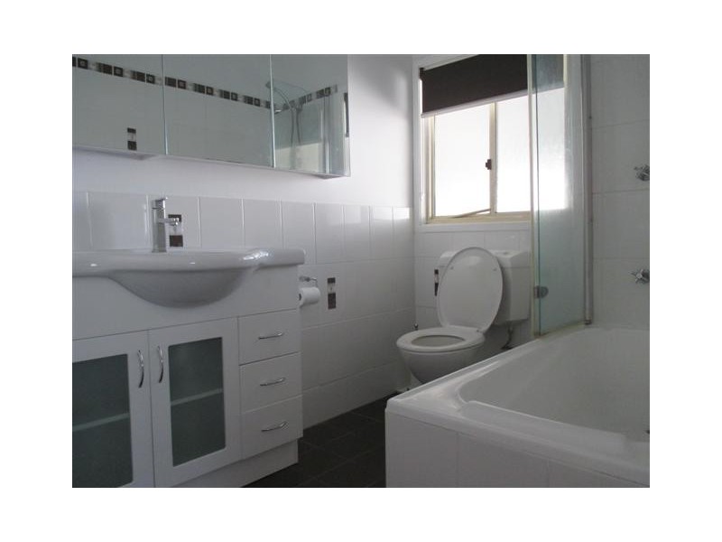 28 Griffiths Ave, North St Marys NSW 2760