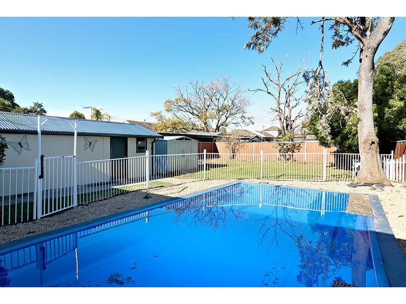 21 Bentley Road, Colyton NSW 2760