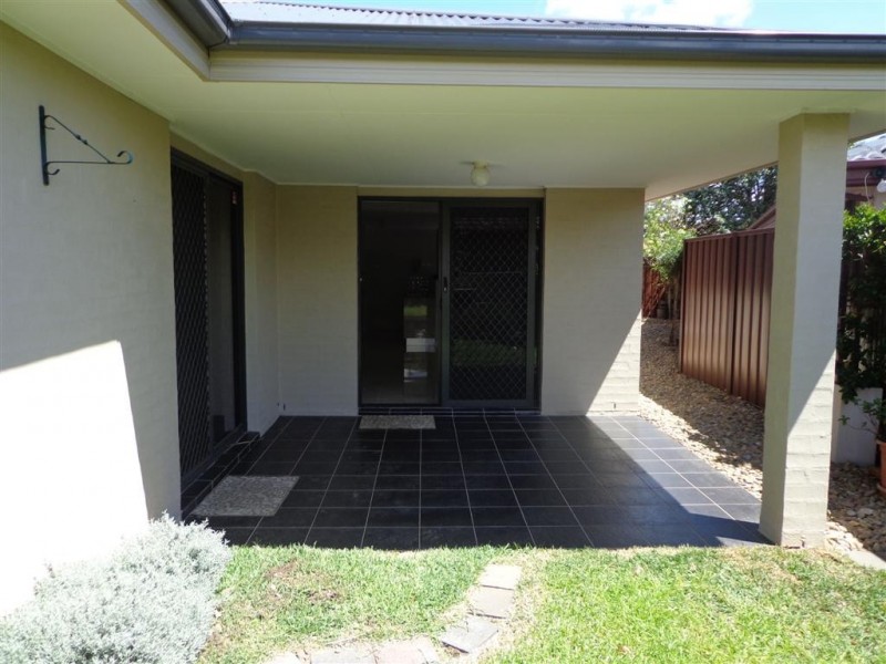 1 Dahlia, Claremont Meadows NSW 2747