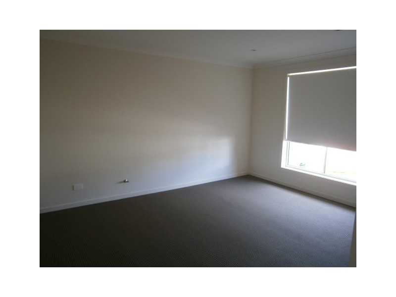 10 Daylesford Close, Ropes Crossing NSW 2760