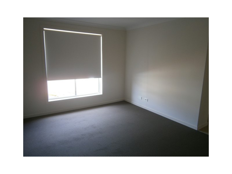 10 Daylesford Close, Ropes Crossing NSW 2760