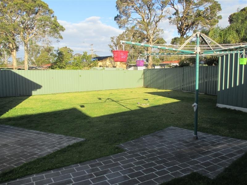 5 Fiji, Lethbridge Park NSW 2770