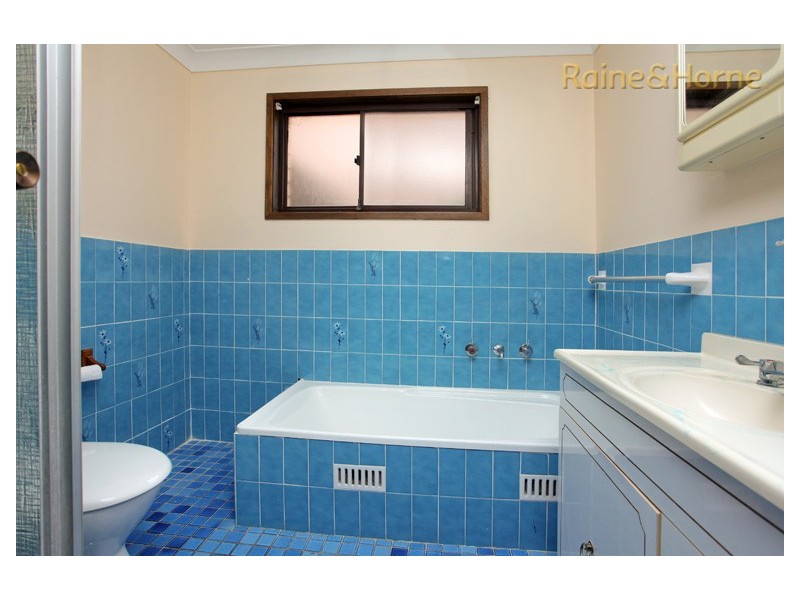 8/25 Barlow Street, Cambridge Park NSW 2747