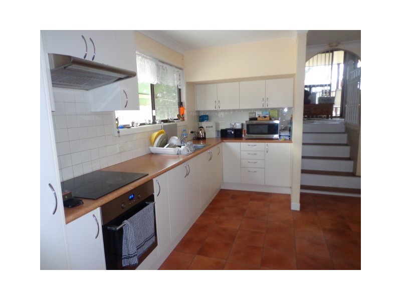 4 Buckland Road, St Clair NSW 2759