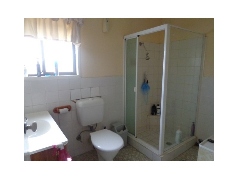 4 Buckland Road, St Clair NSW 2759