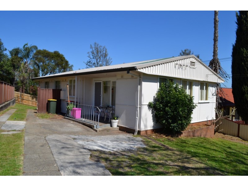 18 Magga Dan Avenue, Tregear NSW 2770