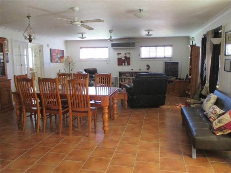 5 Oxford St, Cambridge Park NSW 2747