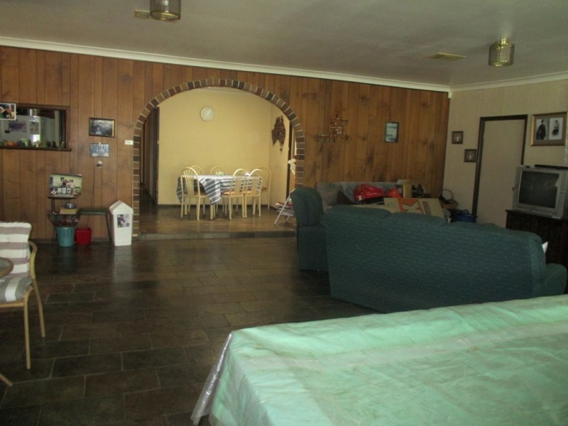 54 Brisbane St, Oxley Park NSW 2760