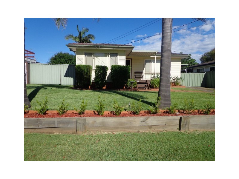 33 Barr St, Colyton NSW 2760