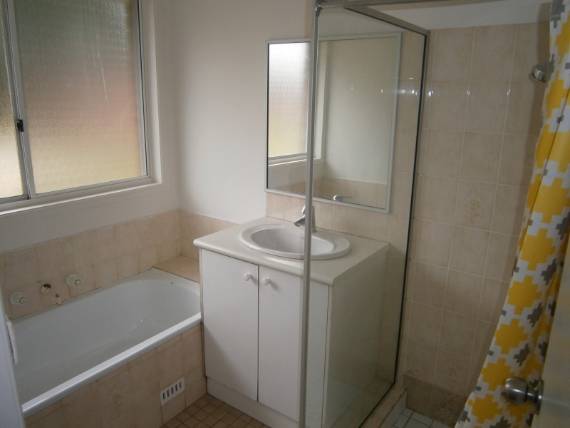 Claremont Meadows NSW 2747