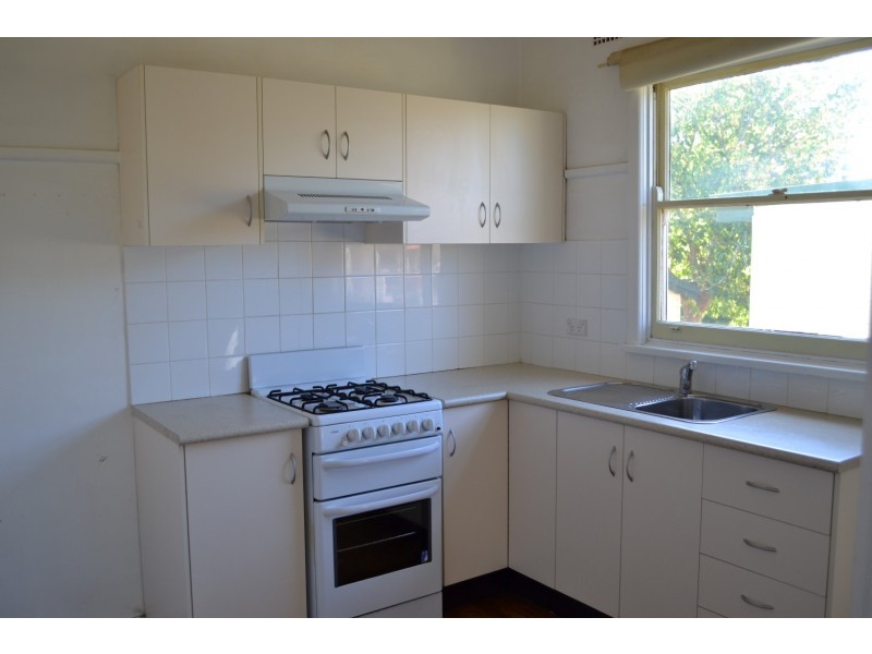 16 Malouf Street, Colyton NSW 2760