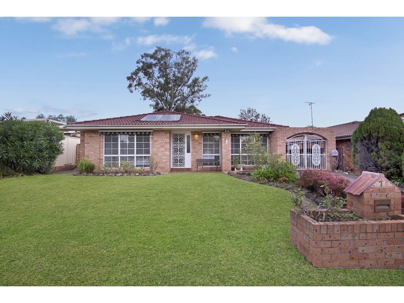 7 Robinson Street, Minchinbury NSW 2770
