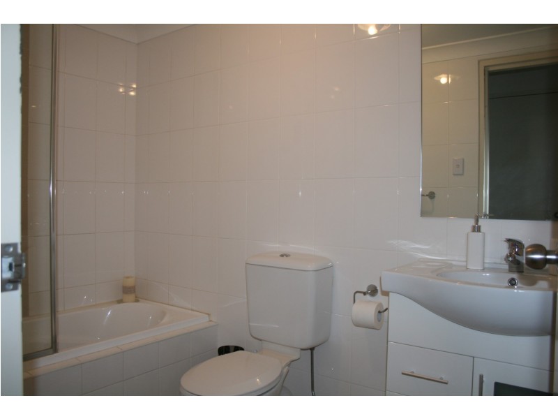 32/14-20 Parkes Avenue, Werrington NSW 2747