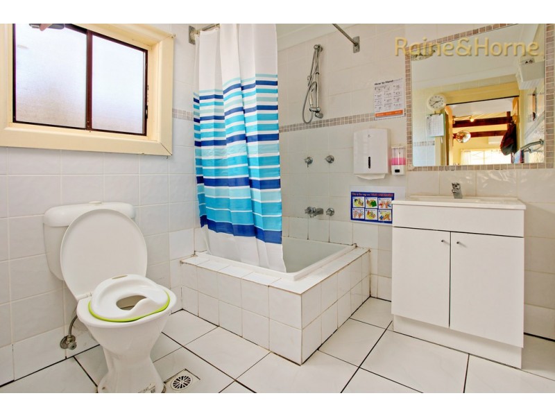 37 Dan Crescent, Colyton NSW 2760