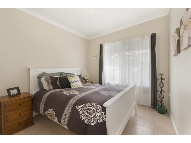 4 Constance Avenue, Oxley Park NSW 2760