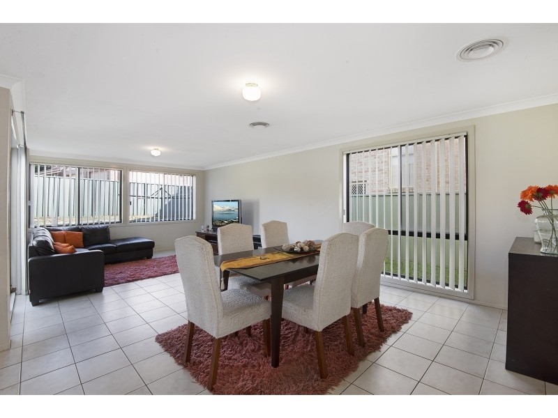 20 Teawa Crescent, Glenwood NSW 2768