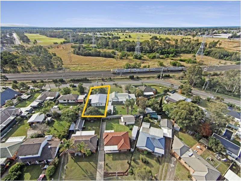 14a Hobart Street, Oxley Park NSW 2760