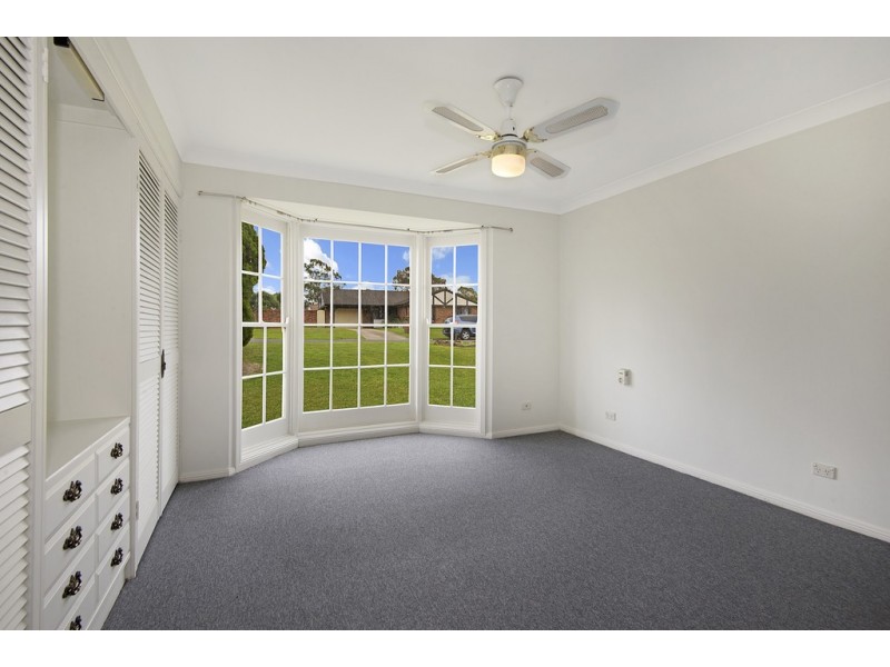 8 Madigan Drive, Werrington County NSW 2747