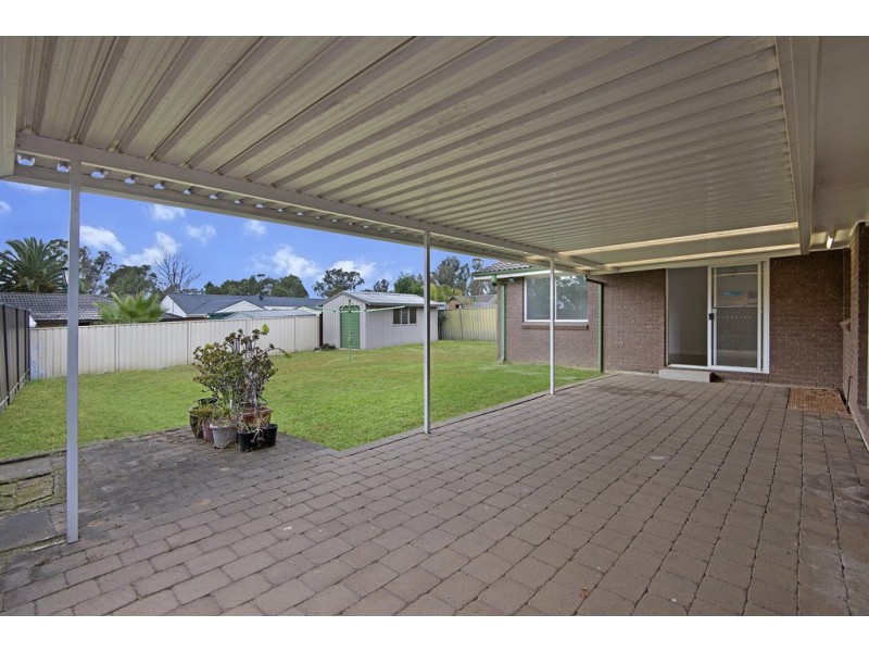 8 Madigan Drive, Werrington County NSW 2747