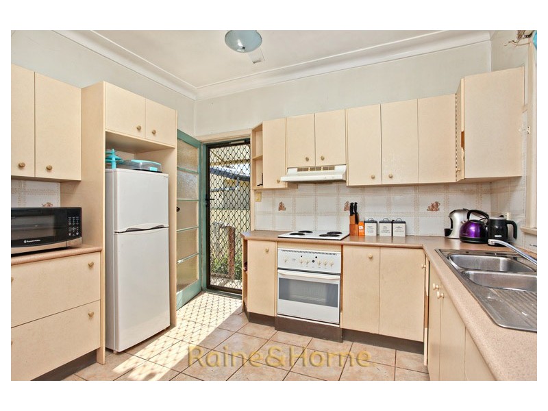 22 Malouf Street, Colyton NSW 2760