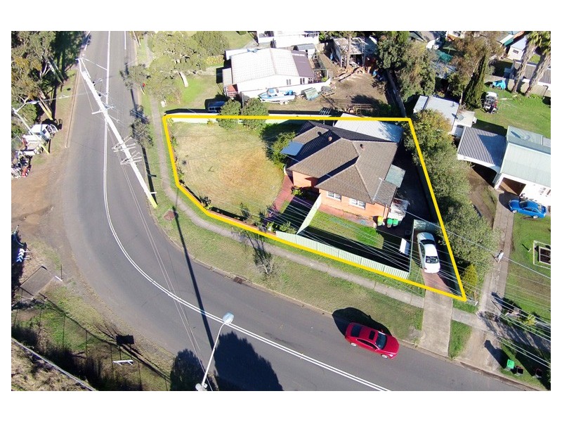 11 Hobart Street, Oxley Park NSW 2760