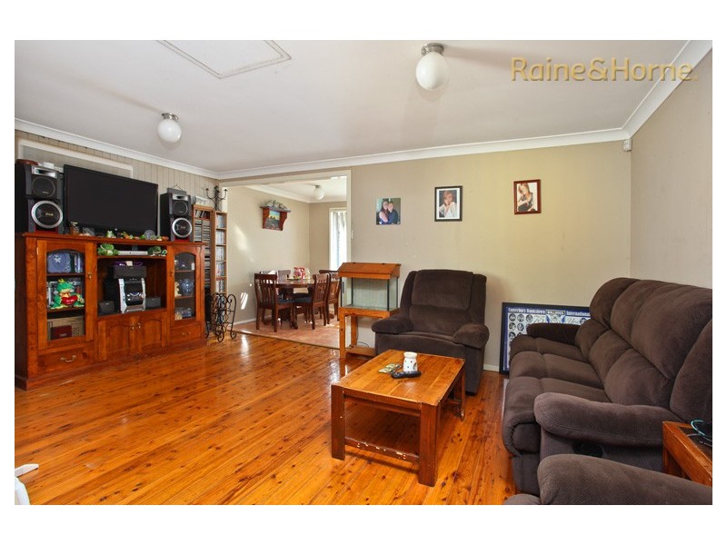 9 Lockyer avenue, Werrington County NSW 2747