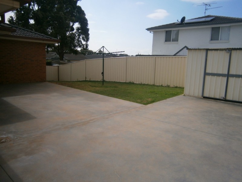 Glenmore Park NSW 2745