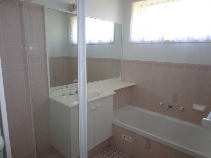 27 Blueberry Drive, Colyton NSW 2760