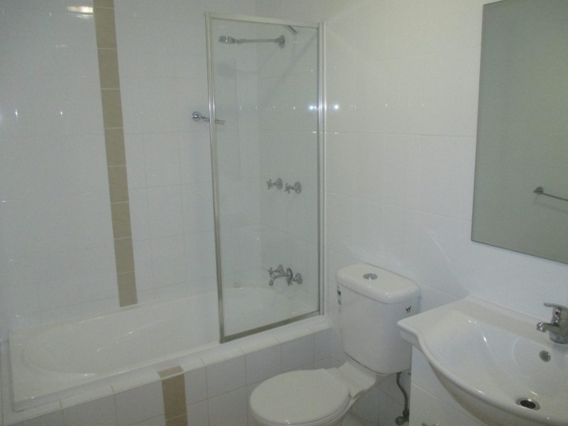 2/11 Putland Street, St Marys NSW 2760