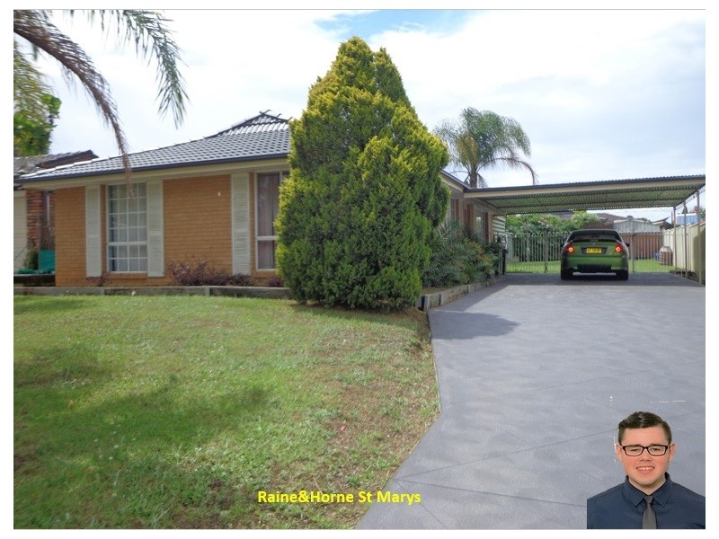 64 Cook Parade, St Clair NSW 2759