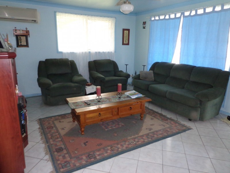 64 Cook Parade, St Clair NSW 2759