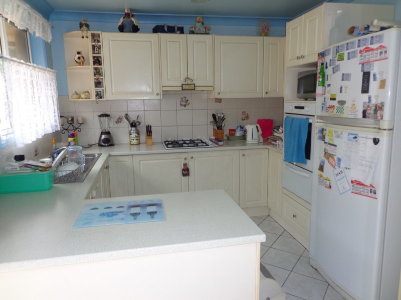 64 Cook Parade, St Clair NSW 2759