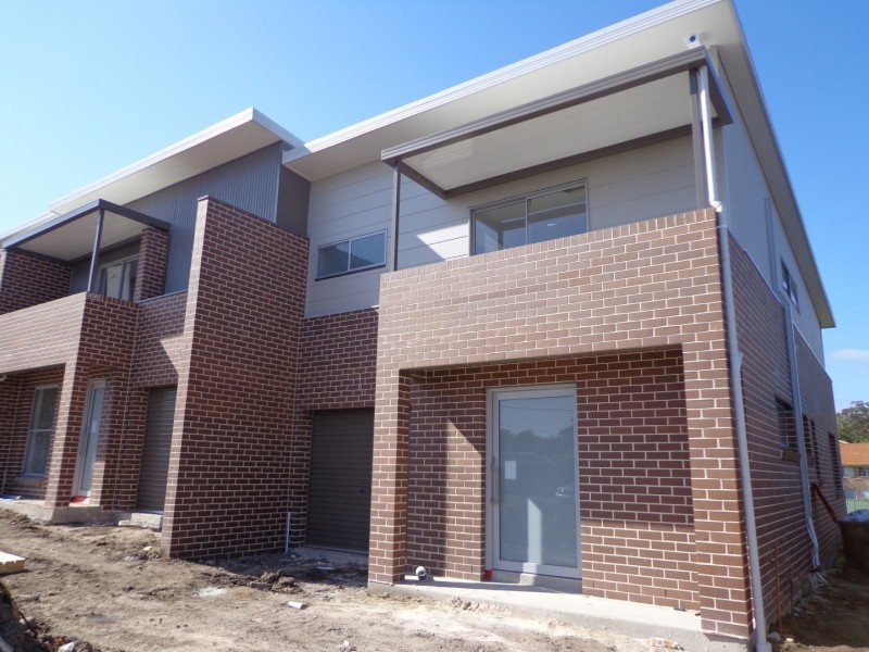 4/1 Brock Avenue, St Marys NSW 2760