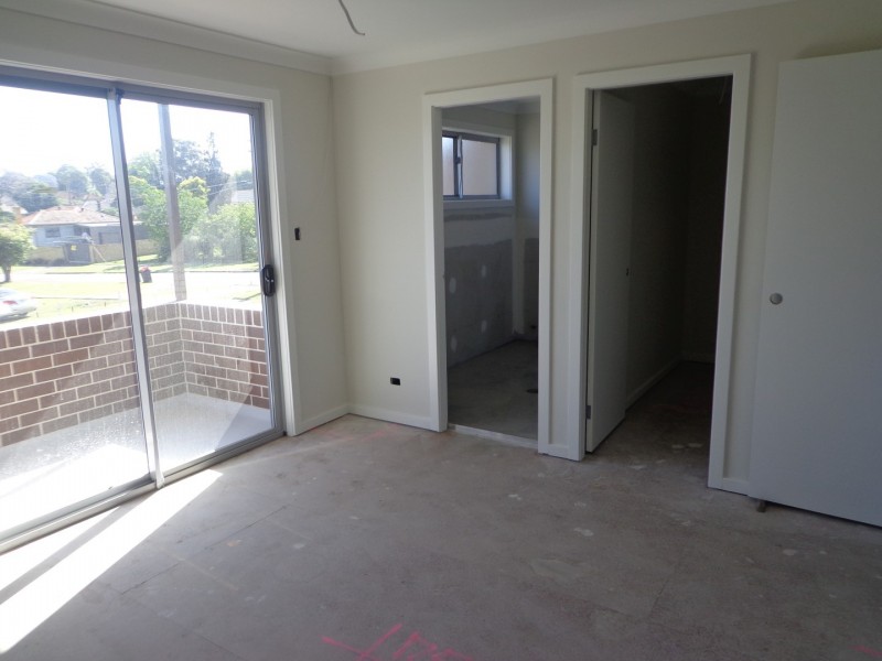 4/1 Brock Avenue, St Marys NSW 2760