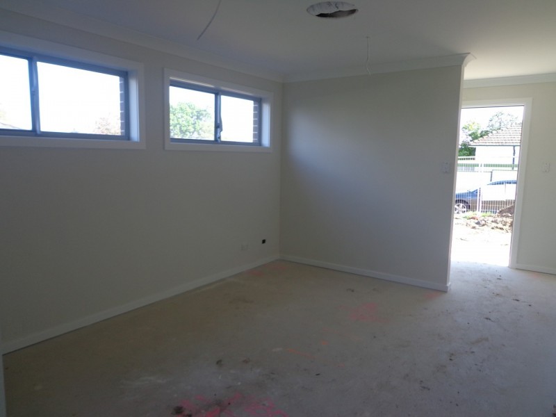 4/1 Brock Avenue, St Marys NSW 2760