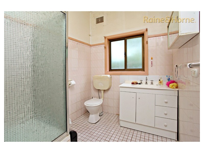 48 Barry Street, Cambridge Park NSW 2747