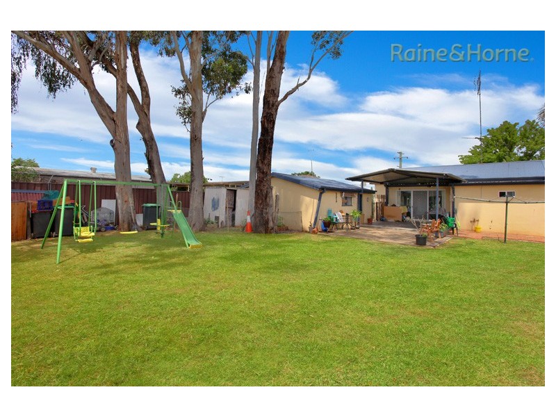 19 Carrington Street, St Marys NSW 2760