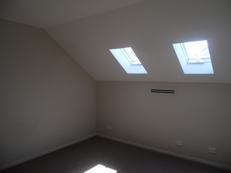 2/60 Brisbane Street, Oxley Park NSW 2760