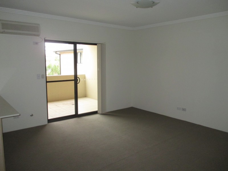 17/2-6 Regentville Road, Jamisontown NSW 2750