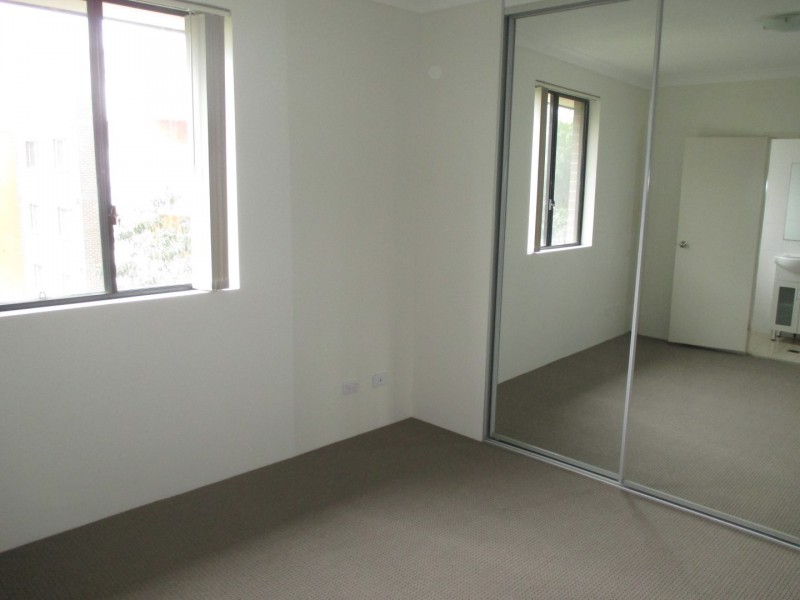 17/2-6 Regentville Road, Jamisontown NSW 2750