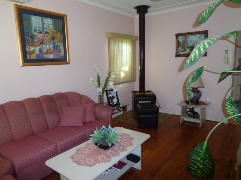 32 Champness Crescent, St Marys NSW 2760