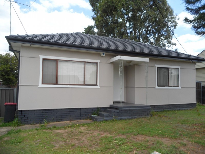 15 Malouf Street, Colyton NSW 2760