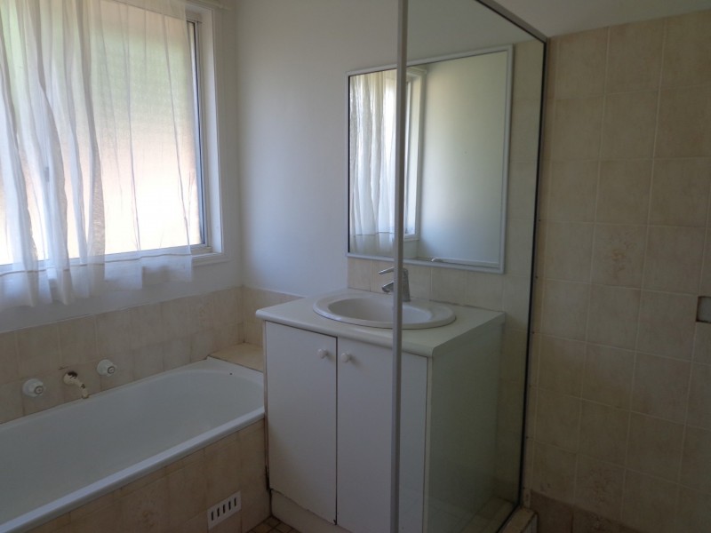 11 Lima Close, Claremont Meadows NSW 2747