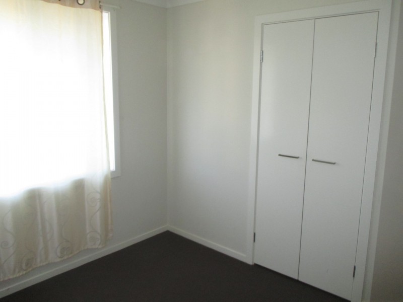 8A Dunlop Avenue, Ropes Crossing NSW 2760