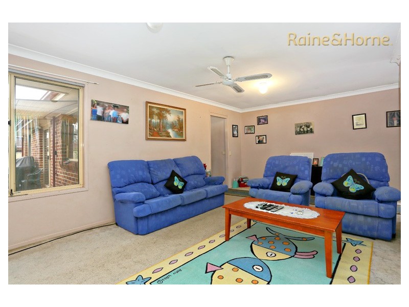 30 Pearra Way, Claremont Meadows NSW 2747