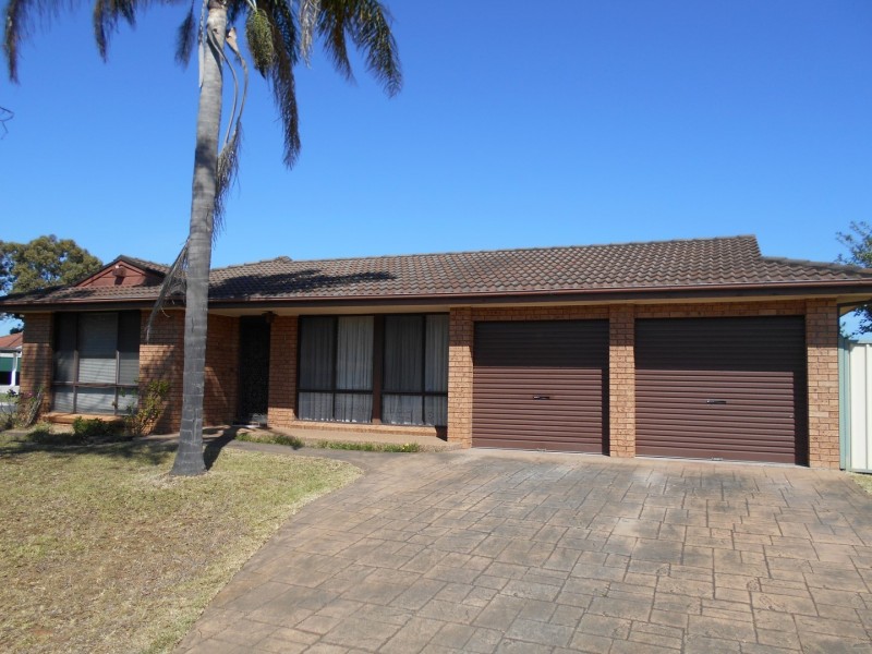 1 Seattle Close, St Clair NSW 2759
