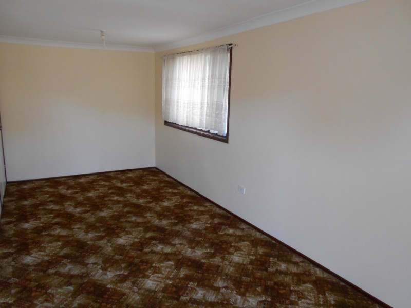 1 Seattle Close, St Clair NSW 2759