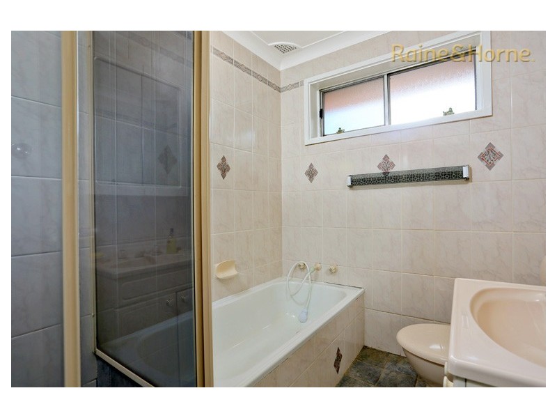 16 Ball Street, Colyton NSW 2760