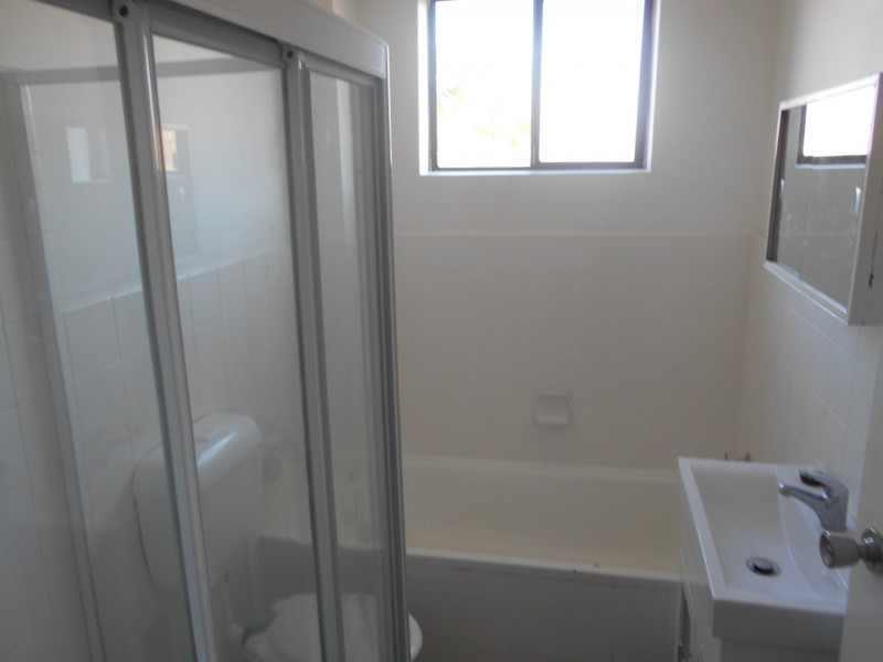 8/8 Railway Street, Werrington NSW 2747