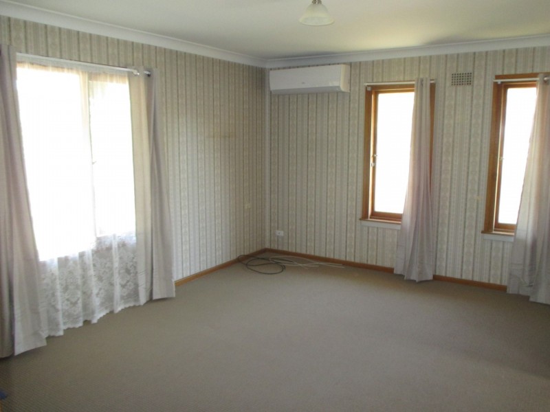 12 Maple Road, North St Marys NSW 2760